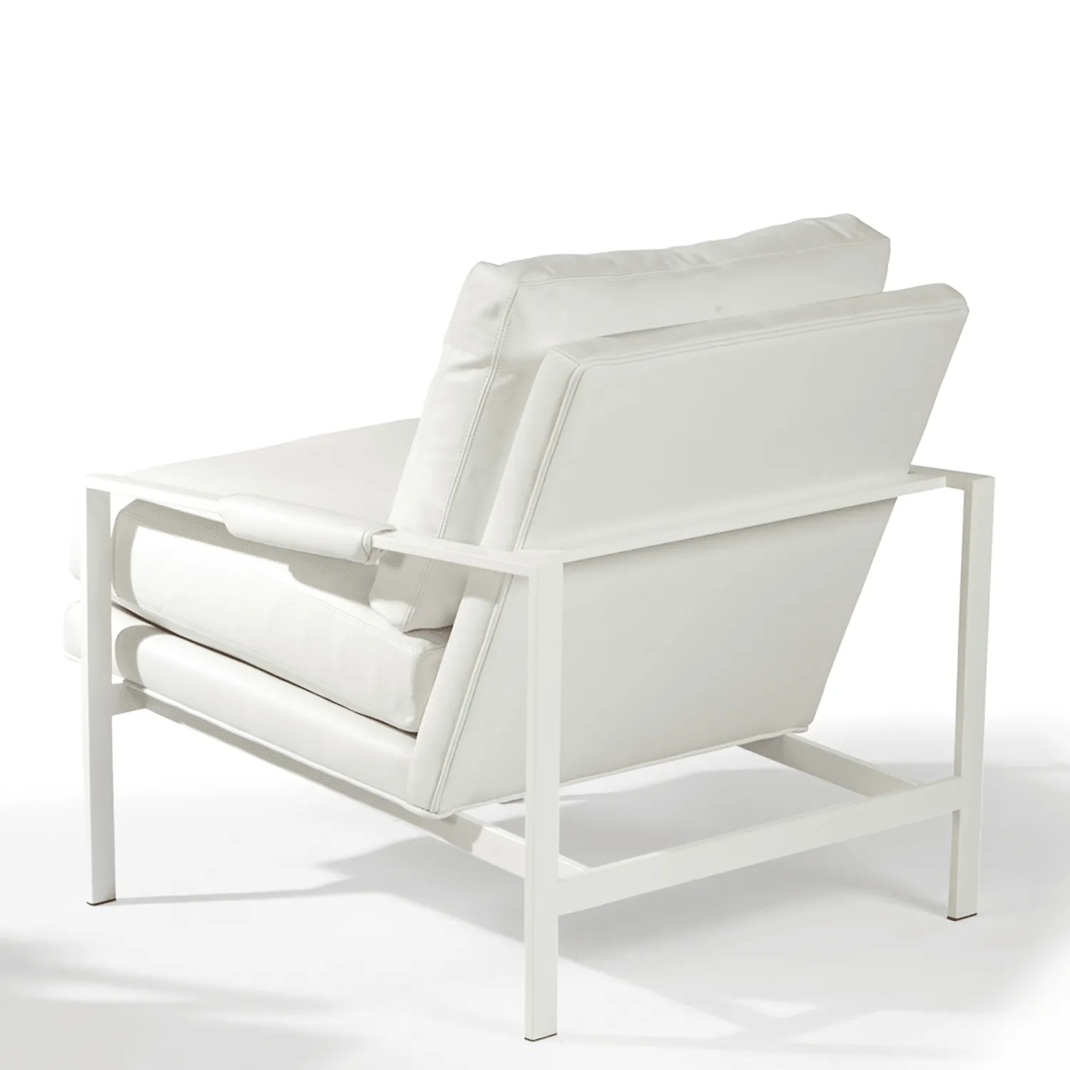 951 Design Classic Lounge Chair