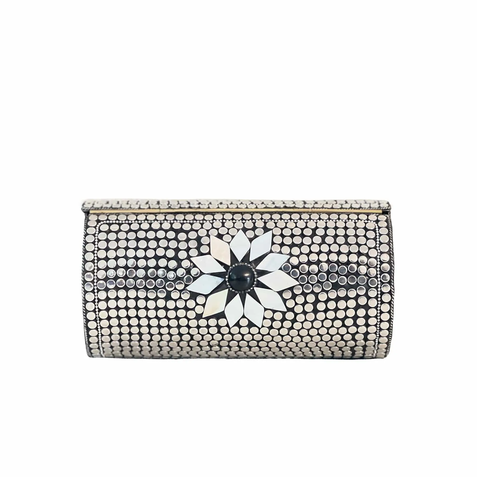 BGAIN89 Ami Mosaic Clutch With Chain Strap