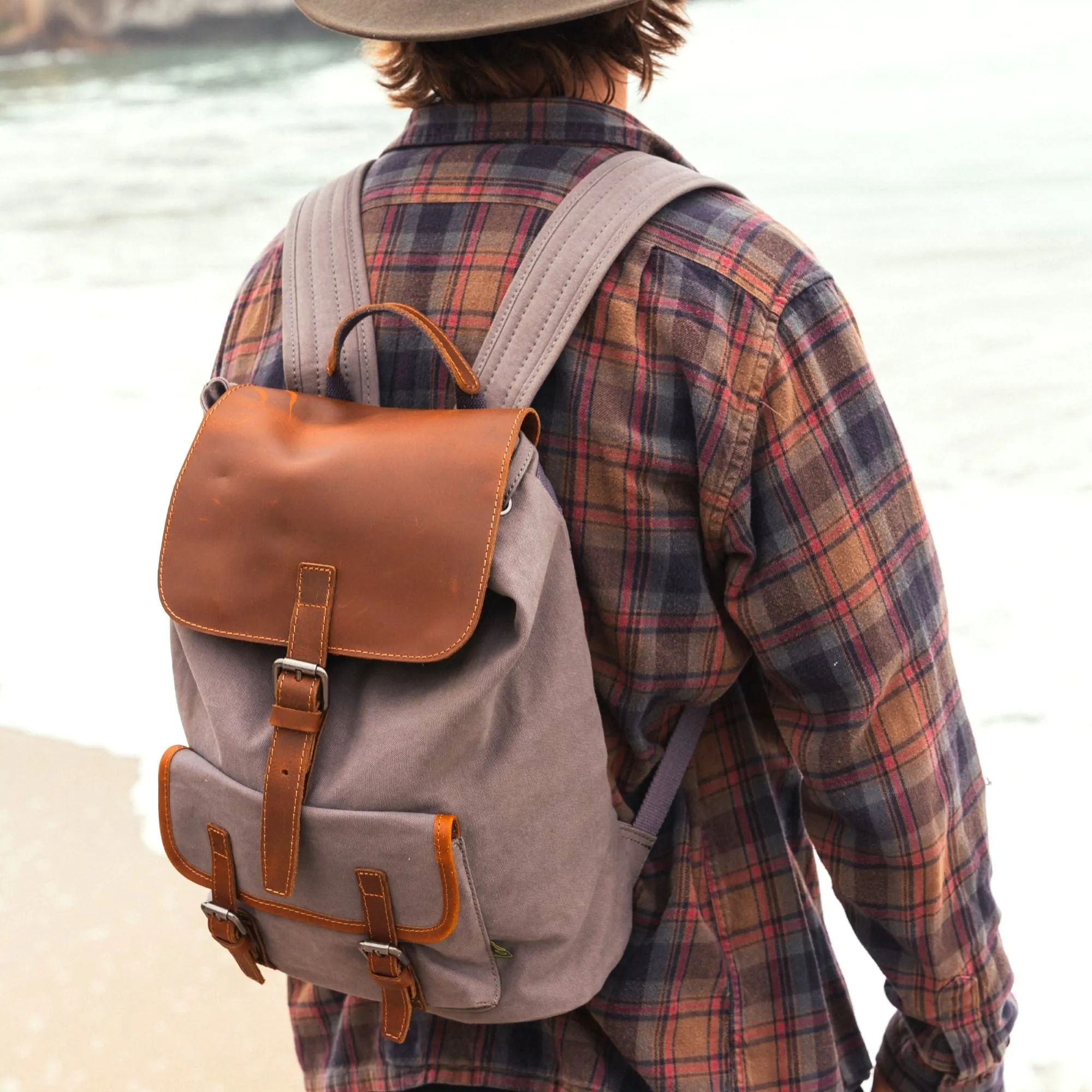 Bigleaf Backpack