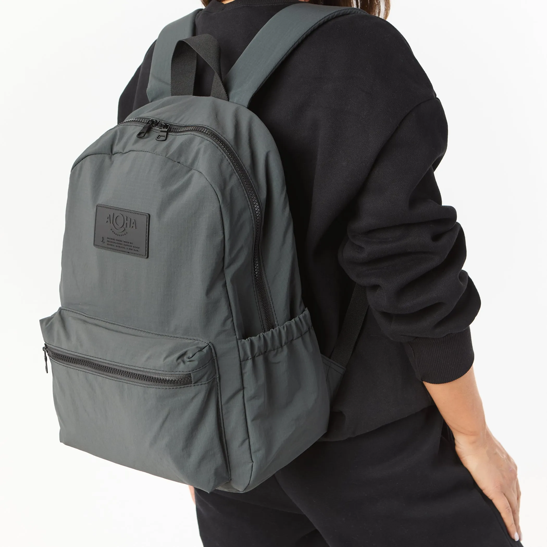 Go-Light Backpack / Monochrome Black