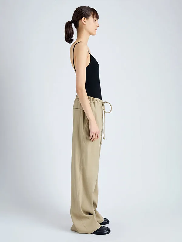 Jade Pant in Bronze