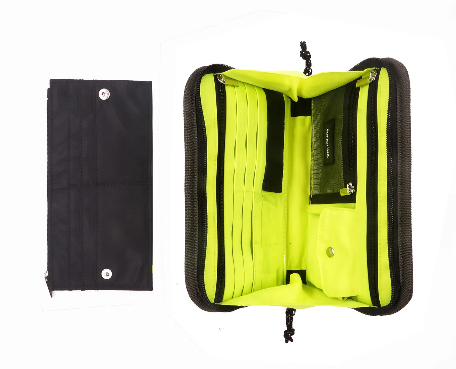 <A 000a001m06> Fungolia Gen2 Passport Holder <B>Regular Size</B> (Green/Neon Yellow)