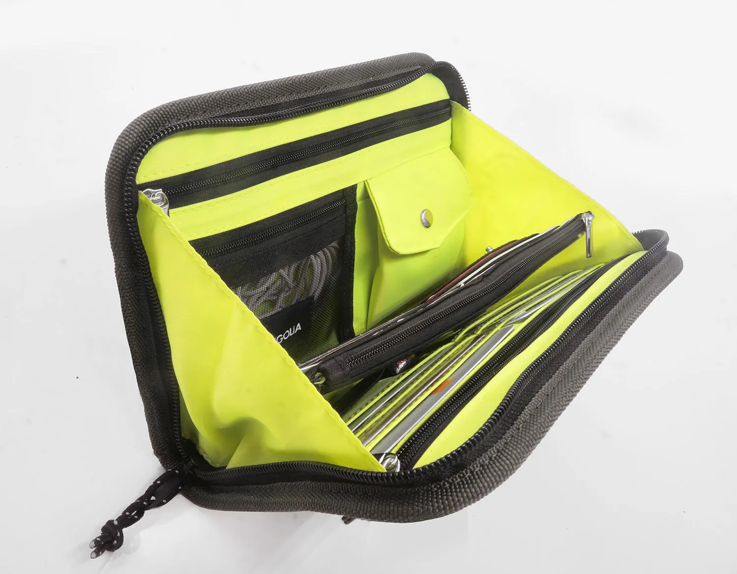 <A 000a001m06> Fungolia Gen2 Passport Holder <B>Regular Size</B> (Green/Neon Yellow)