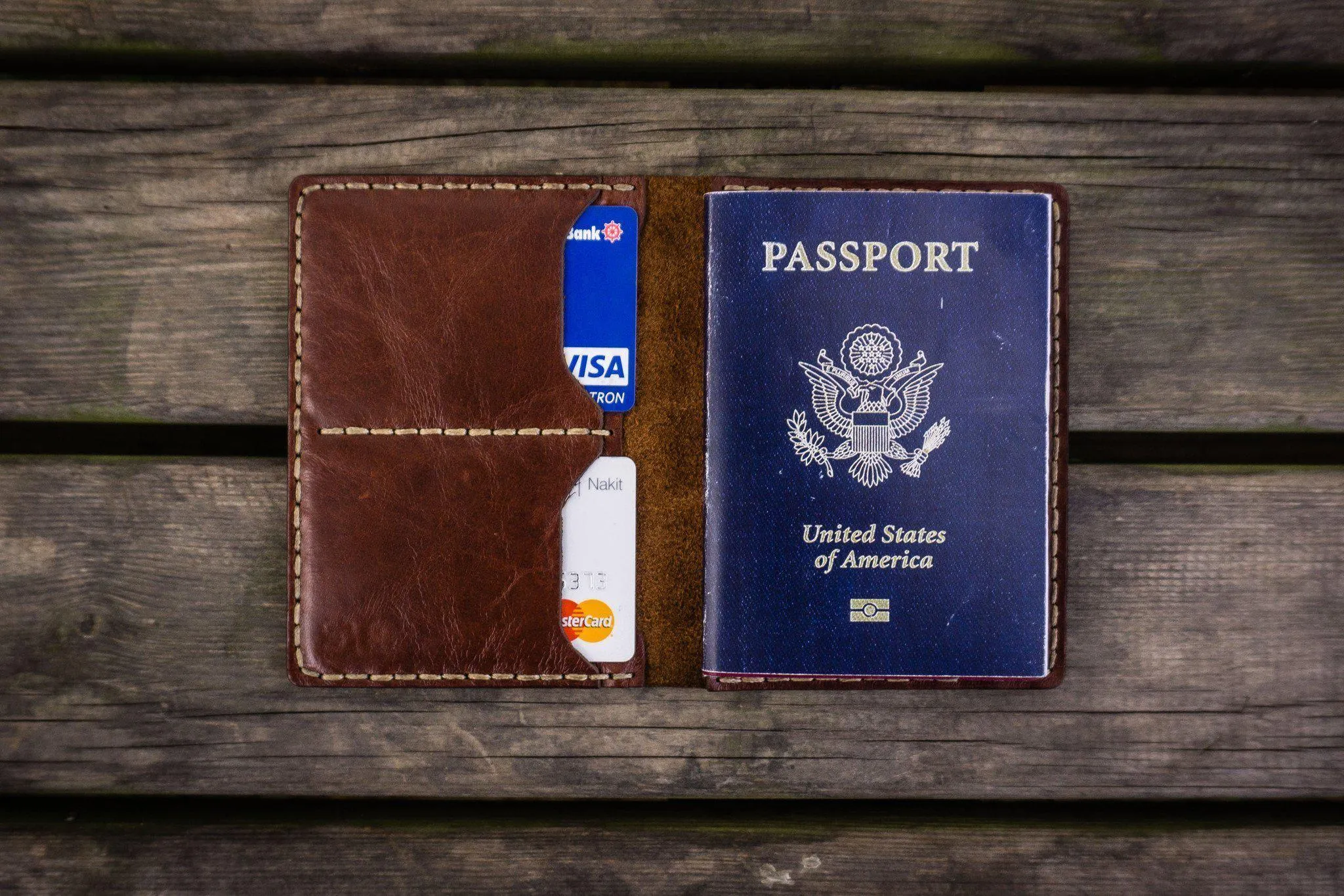 No.06 Leather Passport Holder - Brown