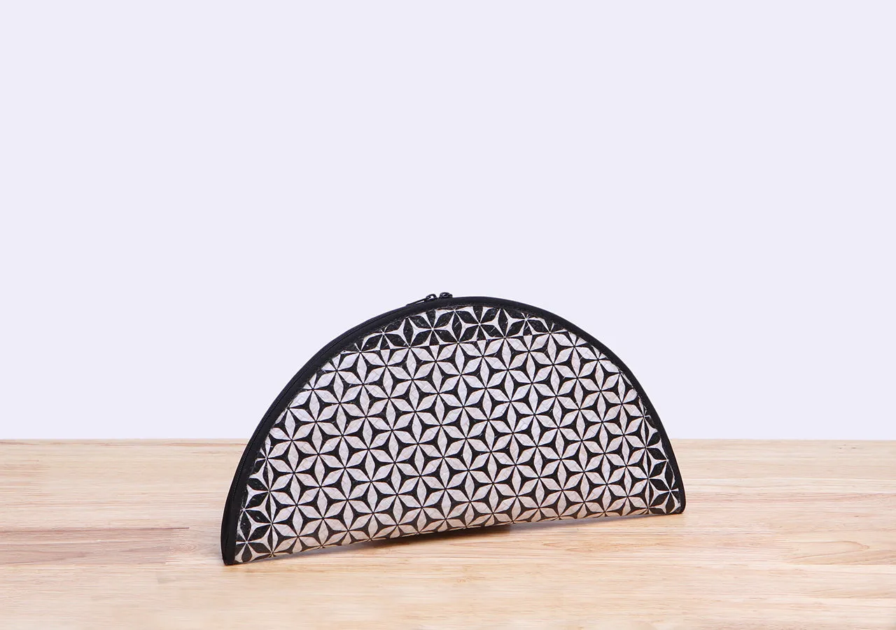 PluenCulath - Black And White Bamboo Clutch Bag