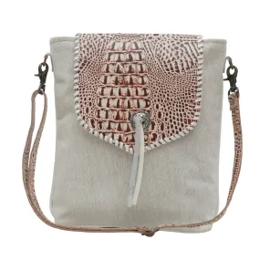 SMOKEY AZTECA LEATHER & HAIRON BAG