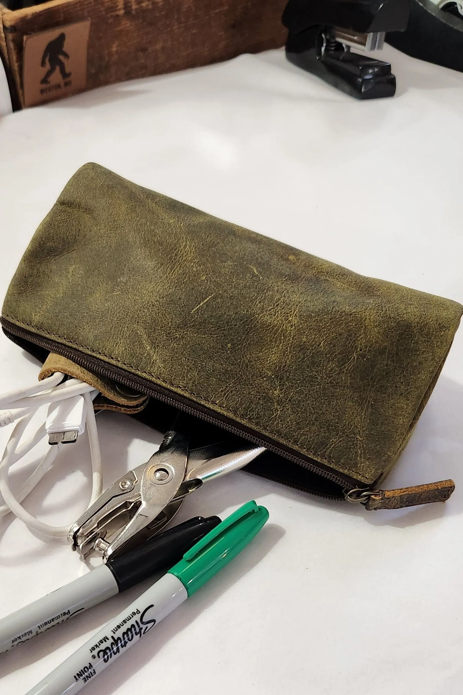 Tan Leather Zipper Pouch