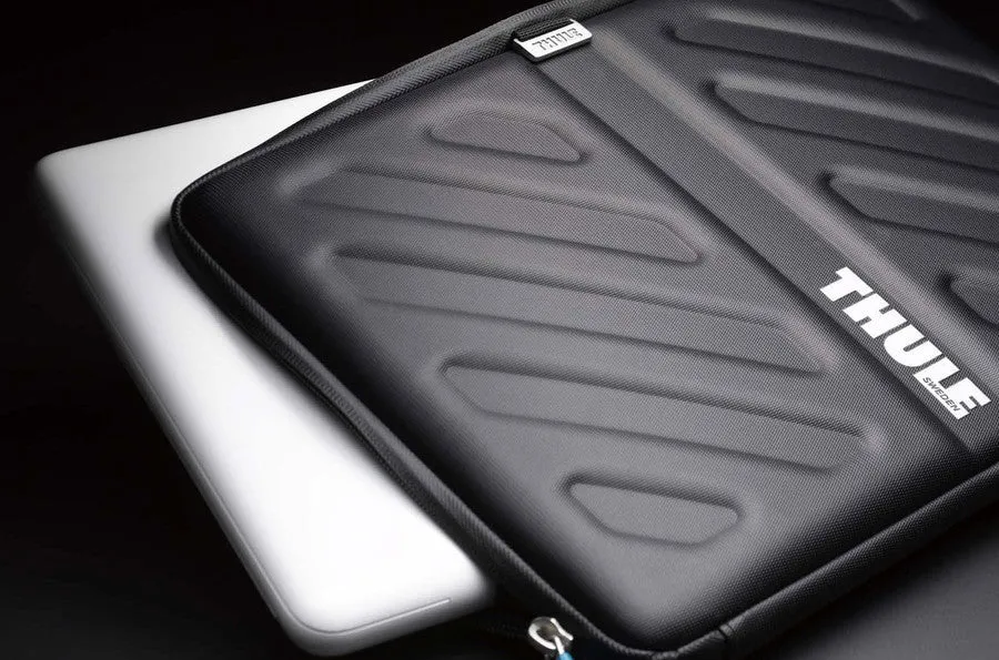 Thule Gauntlet MacBook Pro Sleeve in Black