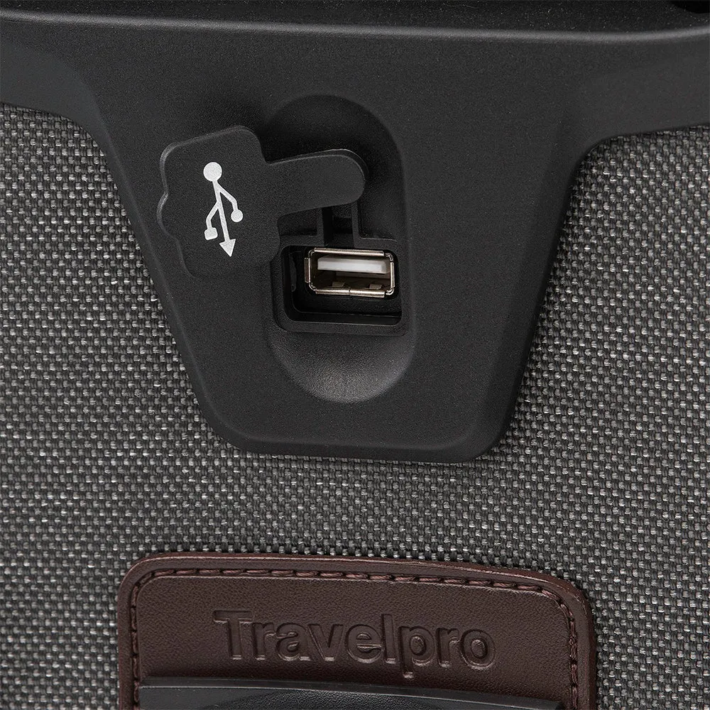 Travelpro® Platinum® Elite Expandable Spinner